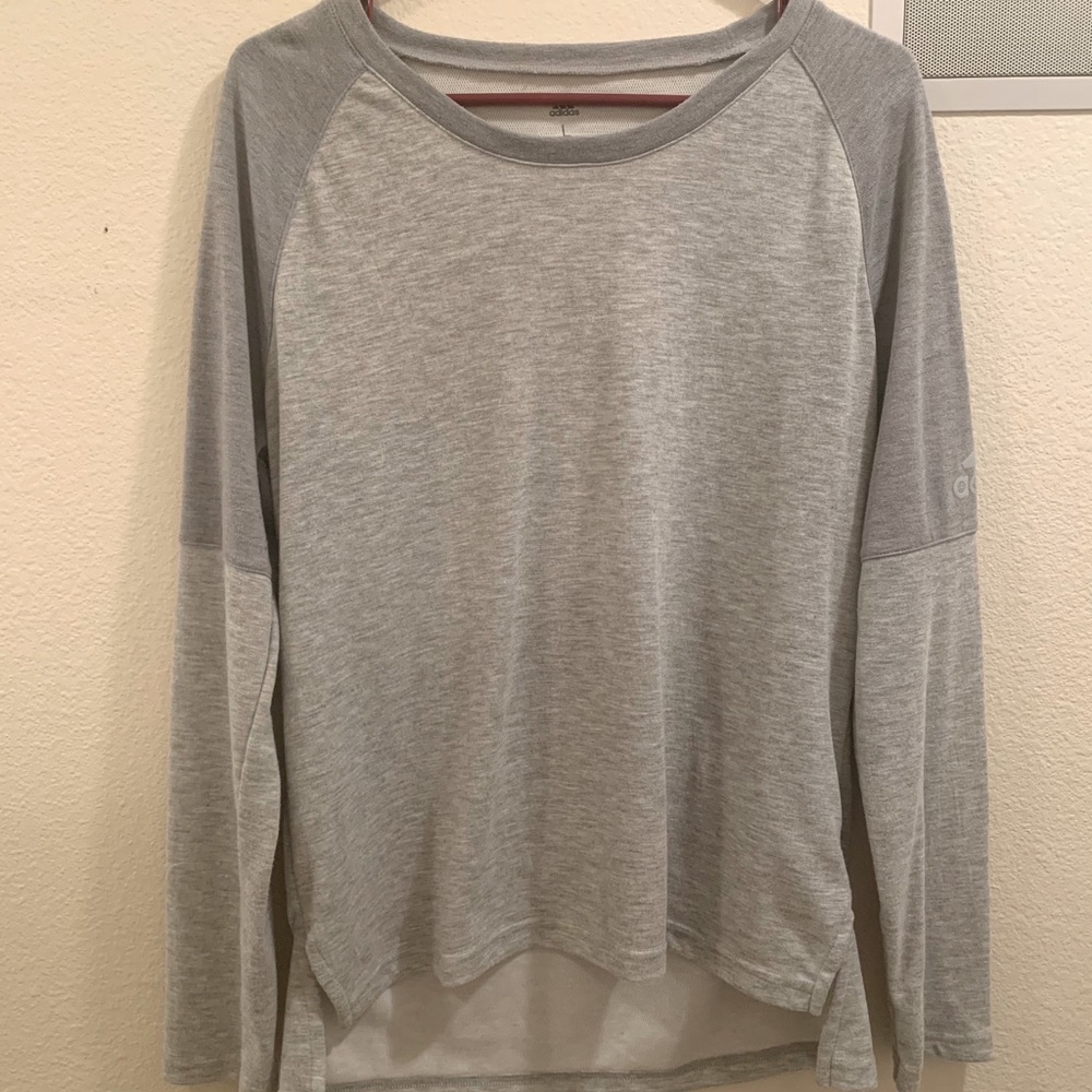 Adidas long sleeve shirt: L